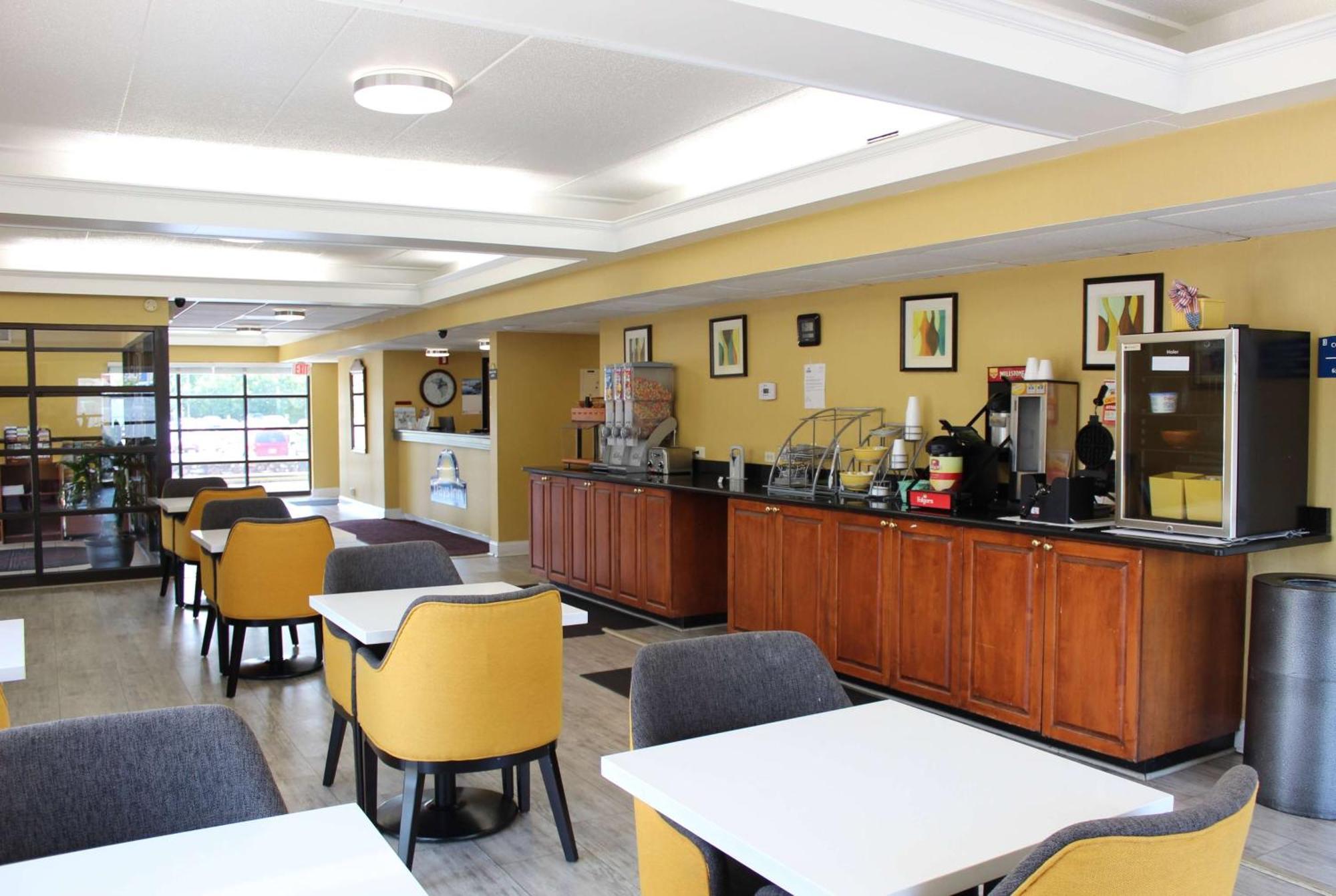 Days Inn By Wyndham Salem Ngoại thất bức ảnh
